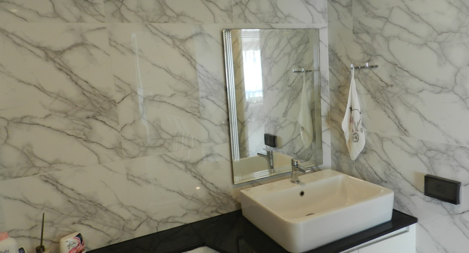 For rent 2 bedrooms condo in Bang Lamung, Chonburi