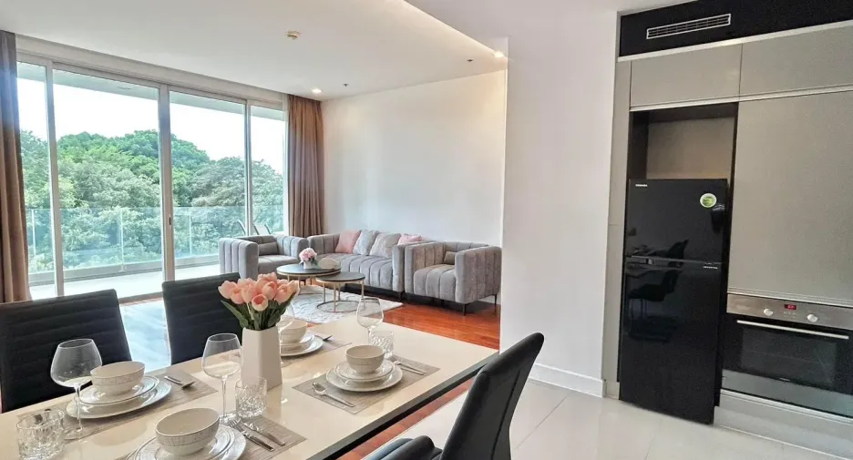 For rent 2 bedrooms condo in Bang Lamung, Chonburi