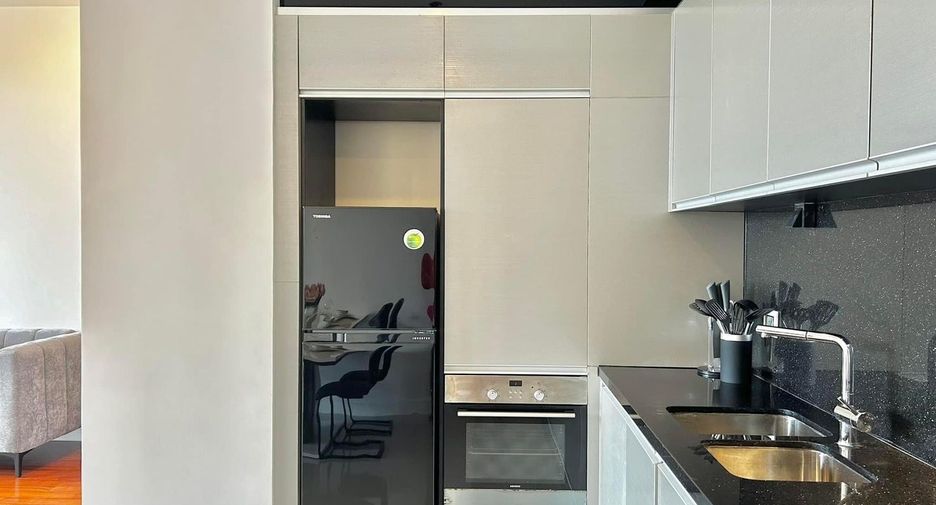 For rent 2 bedrooms condo in Bang Lamung, Chonburi