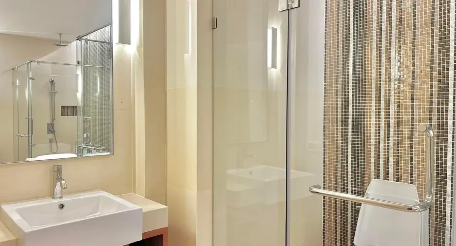 For rent 2 bedrooms condo in Bang Lamung, Chonburi