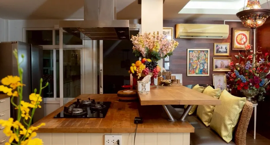 For sale 4 bedrooms villa in Mueang Buriram, Buriram
