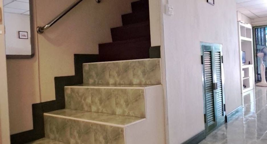 Casa adosada en venta y en alquiler de 2 habitaciones en Cha Am, Phetchaburi