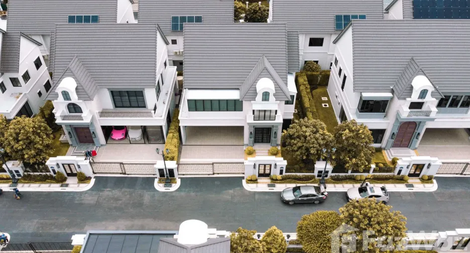 Haus zum Kauf mit 3 Zimmer in Bang Khen, Bangkok