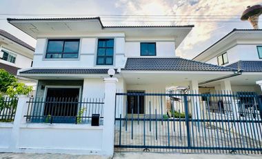 Casa en alquiler de 3 habitaciones en Saraphi, Chiang Mai