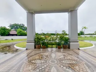 Villa en venta de 4 habitaciones en Doi Saket, Chiang Mai