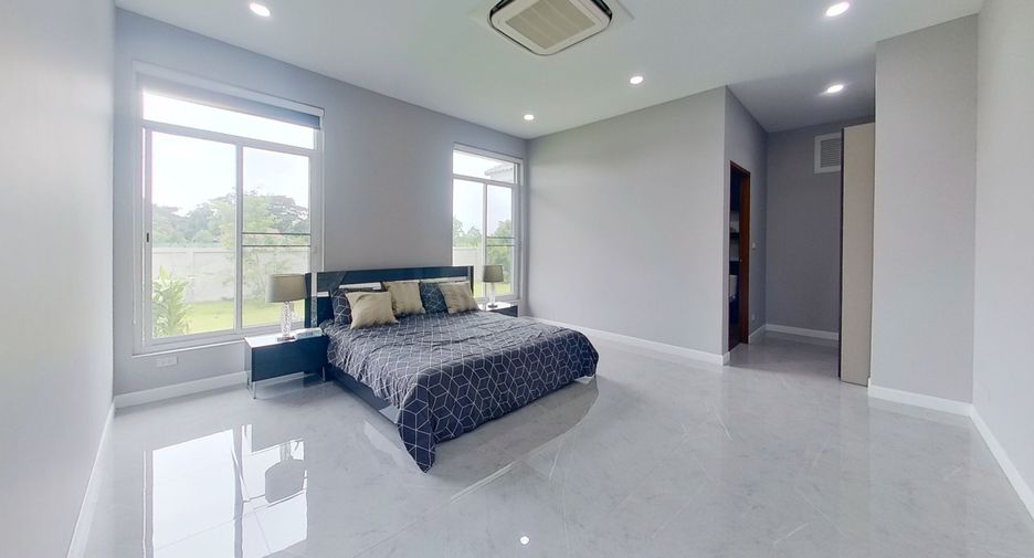 For sale 4 bedrooms villa in Doi Saket, Chiang Mai
