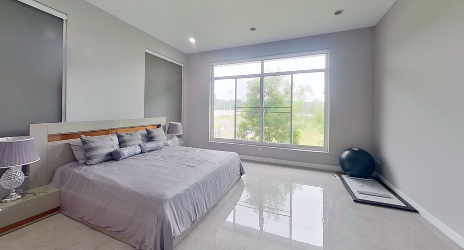For sale 4 bedrooms villa in Doi Saket, Chiang Mai