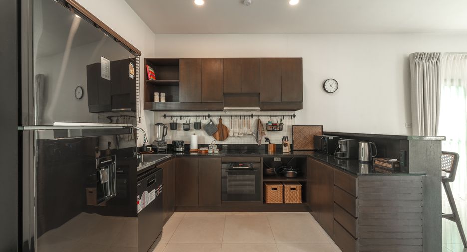 For rent 4 bedrooms villa in Thalang, Phuket