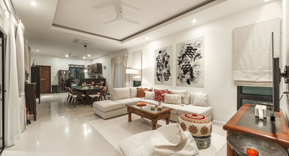For rent 4 bedrooms villa in Thalang, Phuket