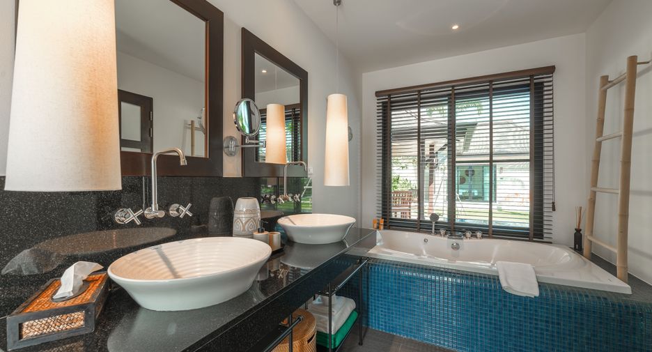For rent 4 bedrooms villa in Thalang, Phuket