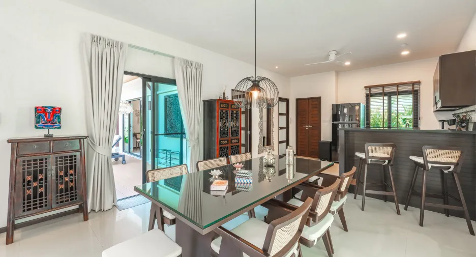 For rent 4 ベッドルーム villa in Thalang, Phuket