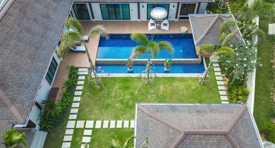 For rent 4 bedrooms villa in Thalang, Phuket