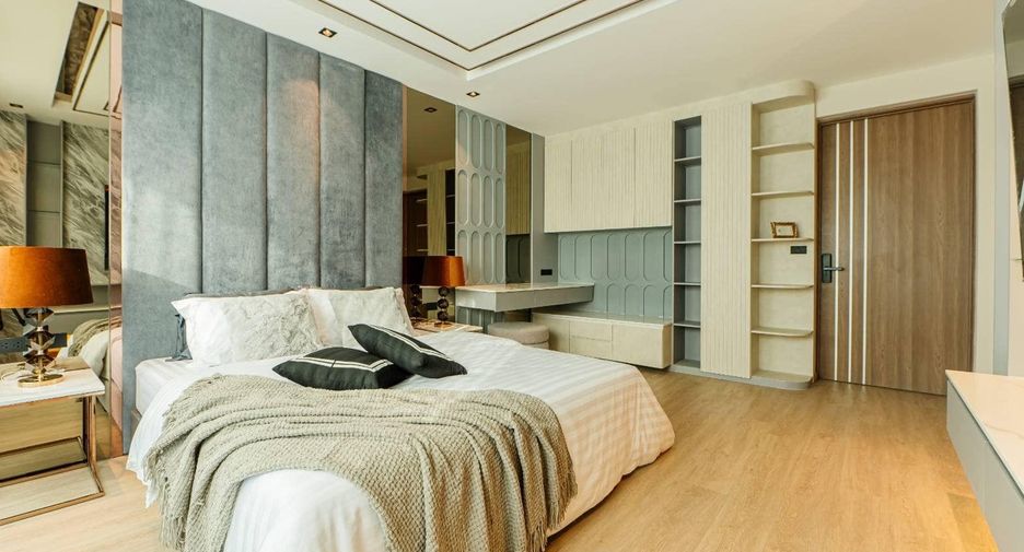 À vendre 4 chambres villa à Huay Yai, Pattaya