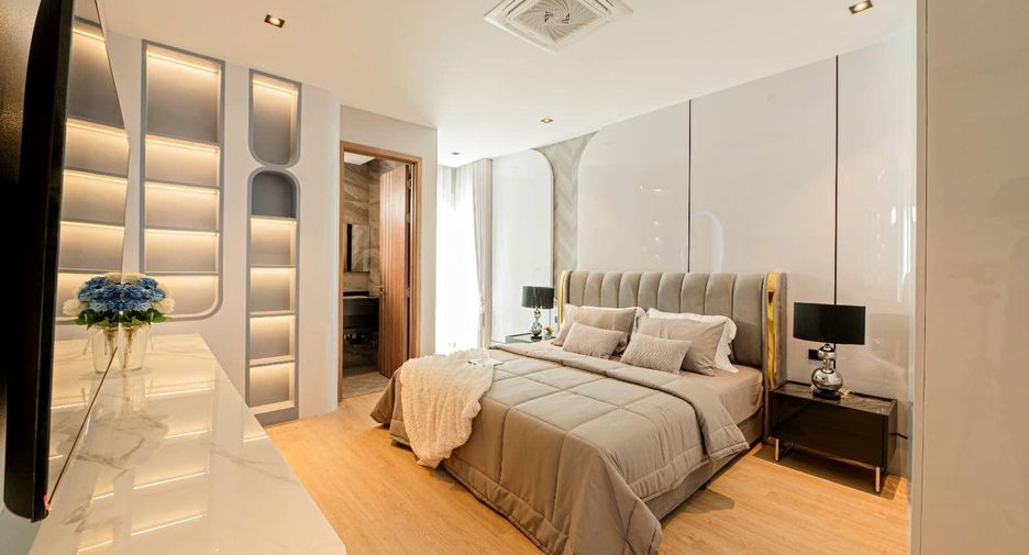 À vendre 4 chambres villa à Huay Yai, Pattaya