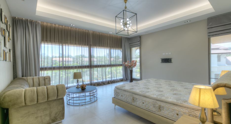 For sale 5 bedrooms villa in Thalang, Phuket