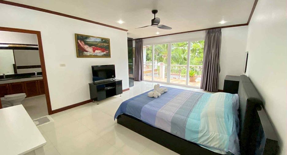 For rent 5 bedrooms villa in Jomtien, Pattaya