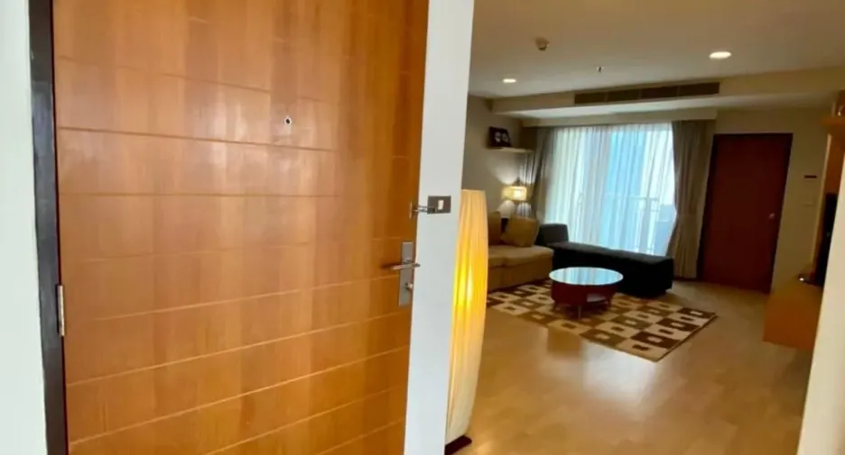 For sale and for rent 2 bedrooms condo in Watthana, Bangkok