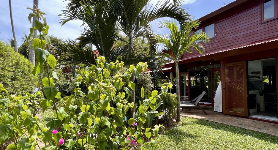 For rent 4 bedrooms villa in Ko Samui, Surat Thani