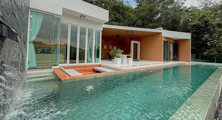 For sale 5 bedrooms villa in Thalang, Phuket
