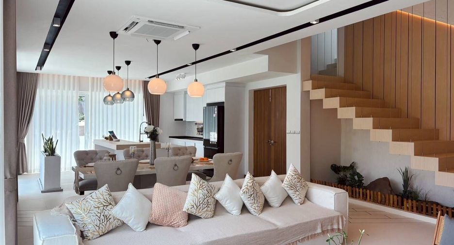 For sale 5 bedrooms villa in Thalang, Phuket