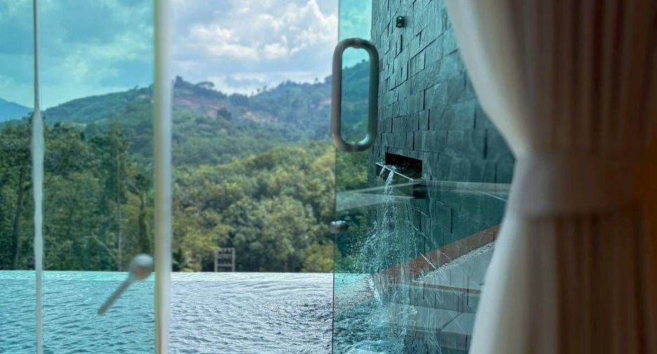 For sale 5 bedrooms villa in Thalang, Phuket