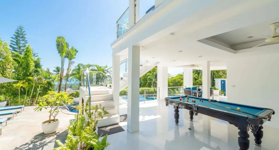 For sale 4 bedrooms villa in Ko Samui, Surat Thani