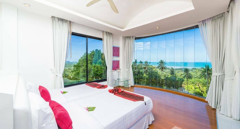 For sale 4 bedrooms villa in Ko Samui, Surat Thani