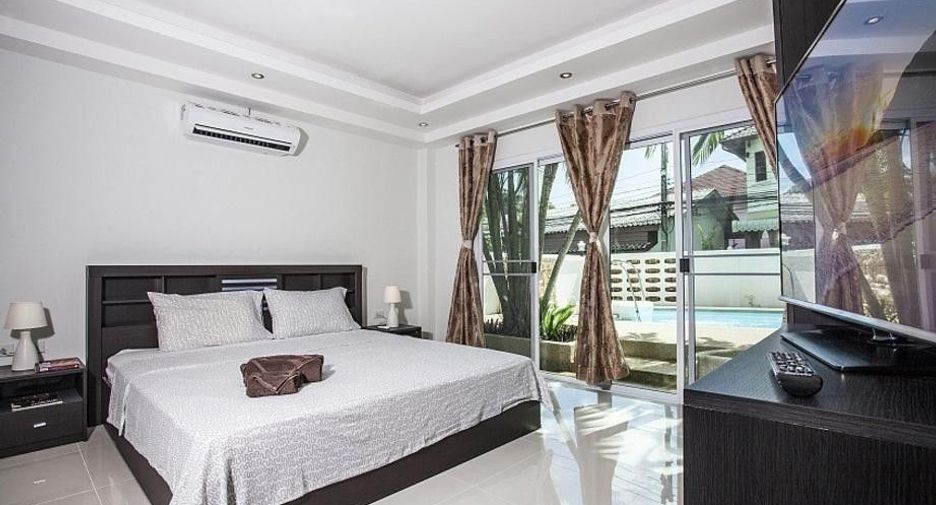 For rent and for sale 3 bedrooms villa in Kathu, Phuket