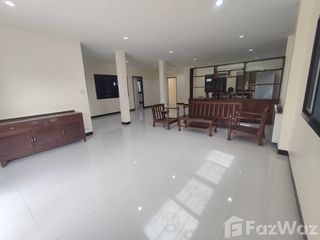 Casa en venta y en alquiler de 5 habitaciones en Khan Na Yao, Bangkok