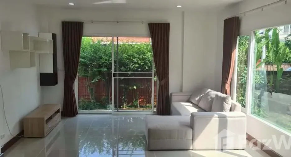 For rent 3 bedrooms house in Bang Bua Thong, Nonthaburi