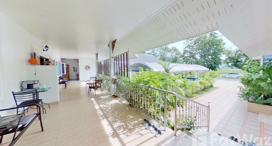 For sale 7 bedrooms villa in San Pa Tong, Chiang Mai