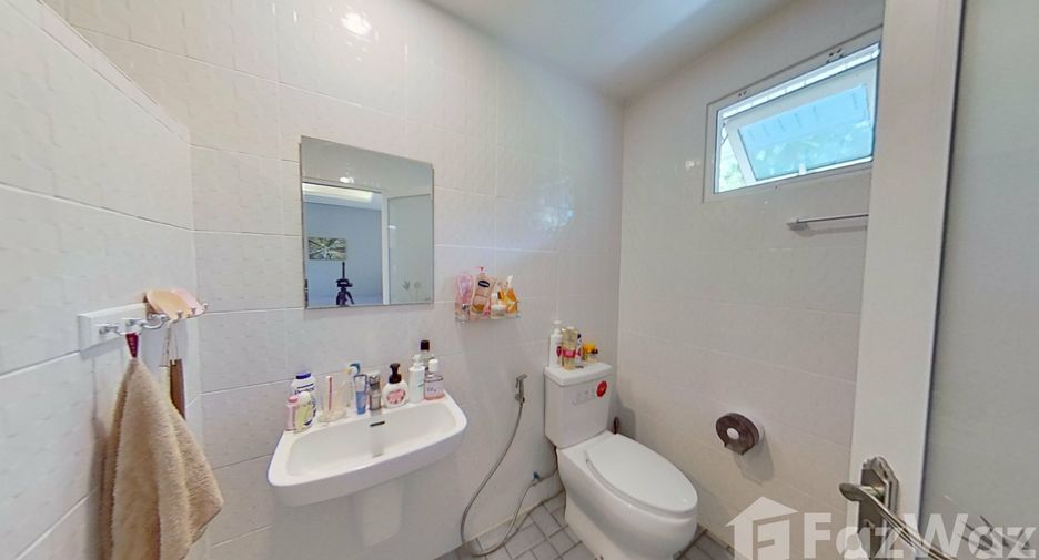 For sale 7 bedrooms villa in San Pa Tong, Chiang Mai