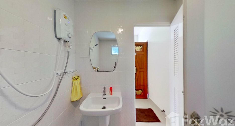 For sale 7 bedrooms villa in San Pa Tong, Chiang Mai