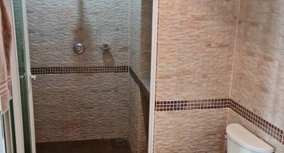 For rent 2 bedrooms condo in Cha Am, Phetchaburi