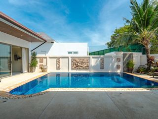For sale 3 bedrooms villa in Mueang Phuket, Phuket