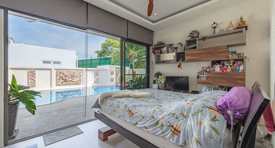 For sale 3 bedrooms villa in Mueang Phuket, Phuket