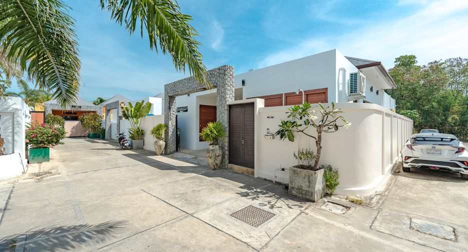 For sale 3 bedrooms villa in Mueang Phuket, Phuket