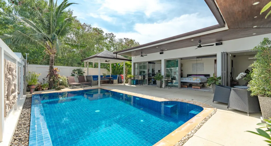 For sale 3 bedrooms villa in Mueang Phuket, Phuket