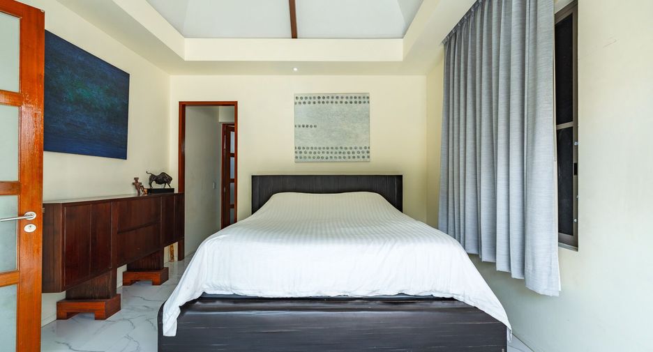 For sale 3 bedrooms villa in Mueang Phuket, Phuket