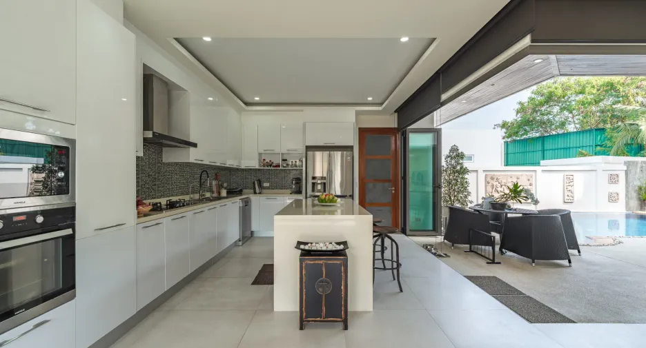 For sale 3 bedrooms villa in Mueang Phuket, Phuket