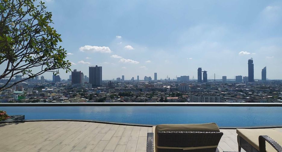 For sale 2 bedrooms condo in Bang Kho Laem, Bangkok