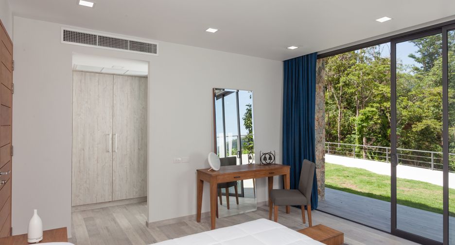 For sale and for rent 4 bedrooms villa in Kathu, Phuket