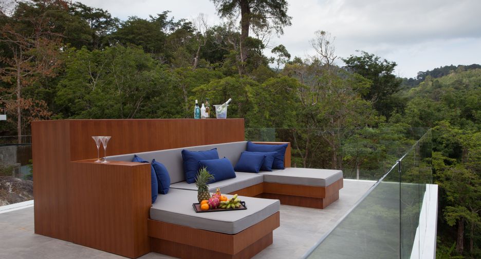 For sale and for rent 4 bedrooms villa in Kathu, Phuket