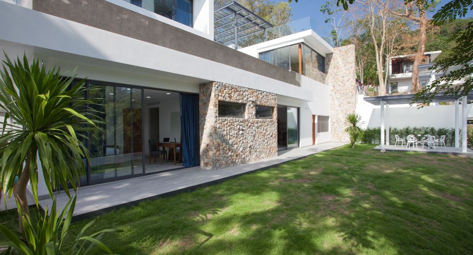 For sale and for rent 4 bedrooms villa in Kathu, Phuket