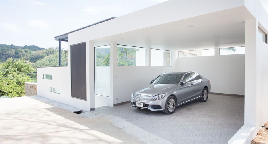 For sale and for rent 4 bedrooms villa in Kathu, Phuket