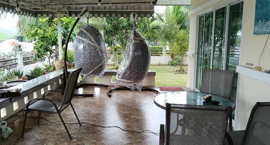 For sale and for rent 3 bedrooms house in Hua Hin, Prachuap Khiri Khan