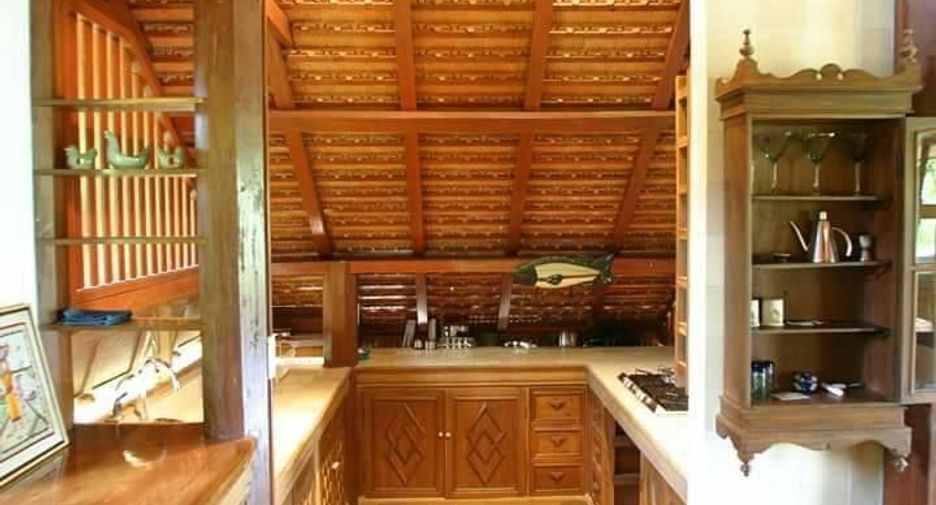 For sale 3 bedrooms house in Saraphi, Chiang Mai