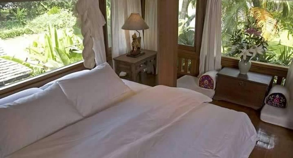 For sale 3 bedrooms house in Saraphi, Chiang Mai