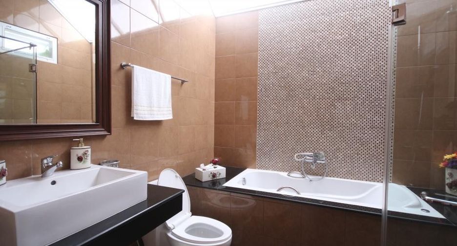 For rent 3 bedrooms villa in Hua Hin, Prachuap Khiri Khan