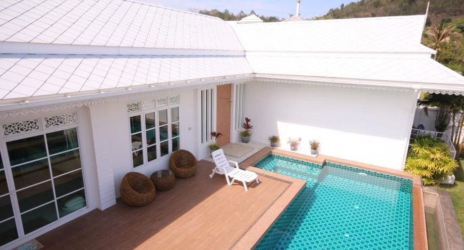 For rent 3 bedrooms villa in Hua Hin, Prachuap Khiri Khan